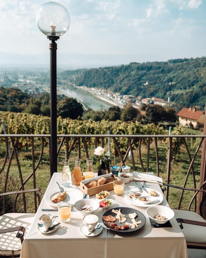 Tri Lucke Hotel & Restaurant Krsko Exterior photo