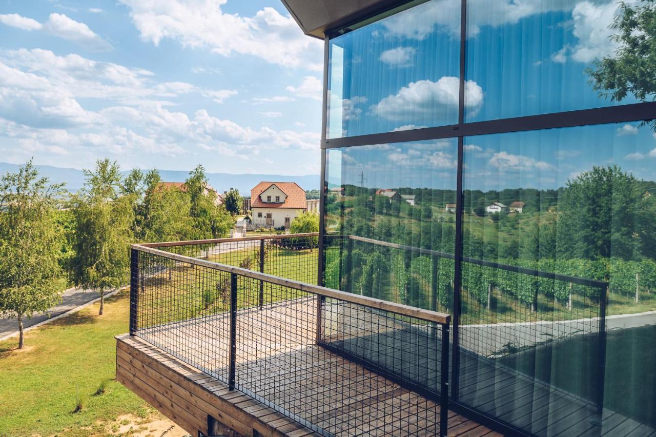 Tri Lucke Hotel & Restaurant Krsko Exterior photo
